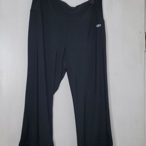 N.Y.L. body/trim active capris